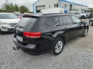 Volkswagen Passat 1.6 TDI S BMT 120PS 5DR - Image 2