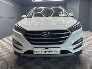 Hyundai Tucson 1.7 Executive 5DR - Image 2