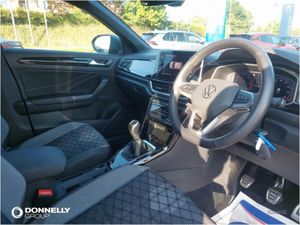 Volkswagen T-Roc 2.0 TDI 150 EVO R-line 5dr - Image 2