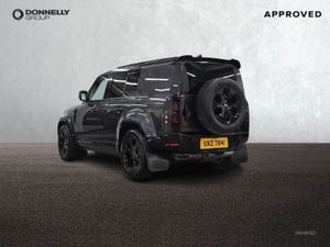 Land Rover Defender 3.0 D300 Hard Top X-dynamic H - Image 2