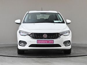 Fiat Tipo 1.3 95bhp 5spd Lounge  sat Nav reverse - Image 2