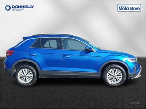 Volkswagen T-Roc 1.0 TSI Life 5dr - Image 3