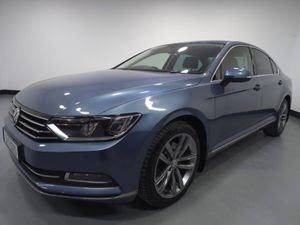 VW Passat Highline 2.0 TDI - Image 3