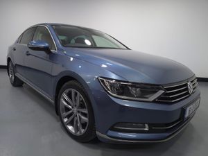 VW Passat Highline 2.0 TDI - Image 4