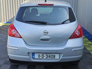 2011 Nissan Tiida Silver 1.5d SE - Image 4
