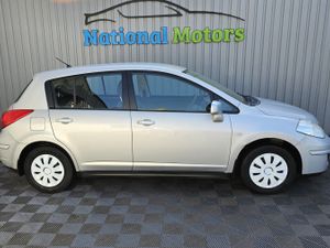 2011 Nissan Tiida Silver 1.5d SE - Image 2