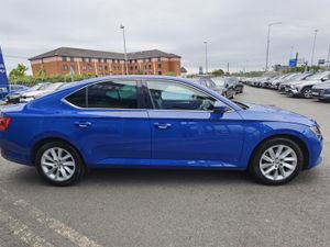 SKODA SUPERB 1.4 IV SE TECHNOLOGY DSG AUTOMATIC - Image 4