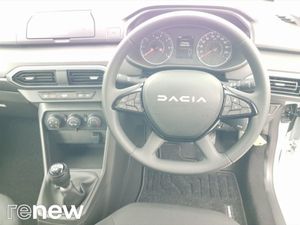 Dacia Sandero Essential - Image 2