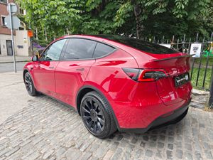 2023 (231) Tesla Model Y RWD - Image 2