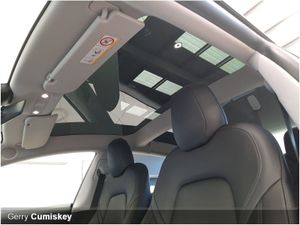 Tesla Model 3 Long Range (awd) - Image 2