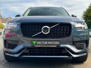 Volvo XC90 T8 Plus Dark AWD Sunroof Phev - Image 3