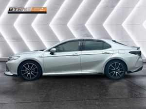 TOYOTA CAMRY 2.5 SELF CHARGING HYBRID AUTO, 2018 - Image 2