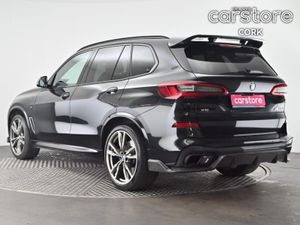 BMW X5 M50d - Image 4