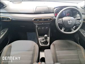 Dacia Sandero Stepway Essential TCe 90  74 P/wk - Image 3