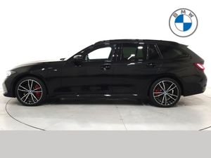 BMW 3 Series 330e M Sport Touring - Image 4
