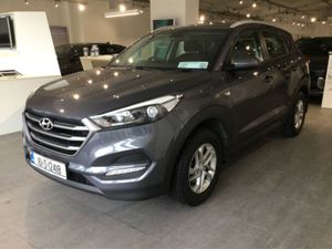 Hyundai Tucson Comfort Petrol - 1 Previous Owner - Image 4