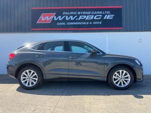 Audi Q3 2022 - Image 3