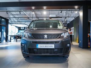 2024 Peugeot Partner Active Plus - Image 3