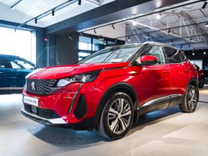 2021 Peugeot 3008 Allure 1.5 BlueHDi 130bhp - Image 3