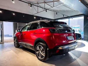 2021 Peugeot 3008 Allure 1.5 BlueHDi 130bhp - Image 4