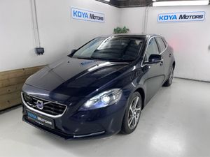 Volvo V40 2.0 D4 SE Luxury Diesel Automatic // Ma - Image 3