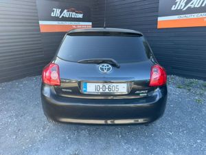 Toyota Auris RC 1.4 D-4d Terra 5DR - Image 4