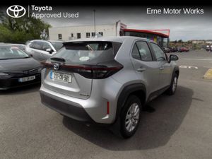 Toyota Yaris Cross YARIS Cross 1.5 HYBRID LUNA - Image 2
