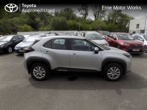 Toyota Yaris Cross YARIS Cross 1.5 HYBRID LUNA - Image 3