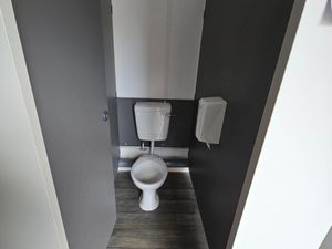 20ft Toilet Portable - Image 3