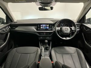 Skoda Kamiq Ambition 1.0tsi 110HP - Parking Senso - Image 4