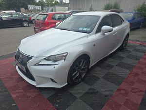 2015 LEXUS IS300H FSport Hybrid - Image 3