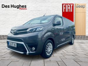 Toyota Proace 2022 Verso Shuttle 9 seater - Image 3