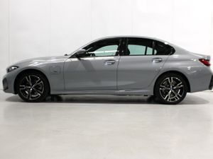 2022 BMW 3-Series 330E M SPORT LCI Facelift - Image 4