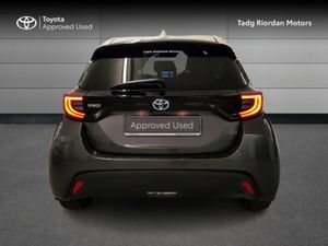 Toyota Yaris Hybrid Luna BI Tone - Image 4