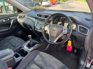 Nissan X-Trail 2018 SV 7 seater - Image 3