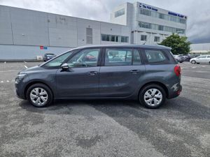 Citroen C4 Picasso 1.6 Hdi  7 Seats  Touch Editio - Image 4