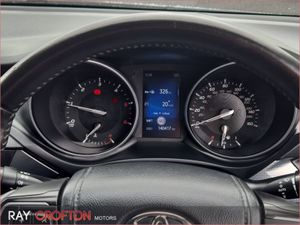 Toyota Avensis 1.6 D-4d (112) Luna Touring Sports - Image 4