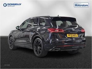 Volkswagen Touareg 3.0 V6 TDI 4motion Black Editi - Image 2