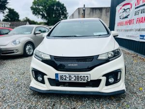 Honda Fit 2016 - Image 2