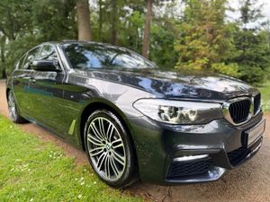 520D MSPORT * COMFORT PLUS PACK * LOW KMS - Image 3