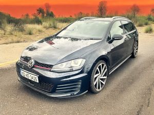 Volkswagen Golf 2.0 TDi GTD  Auto 184hp Estate - Image 3