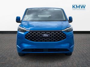 Ford Tourneo Custom 2.5 SWB Titanium 232 BHP Phev - Image 4