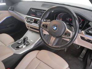 BMW 3 Series 320d M Sport Saloon - Image 4
