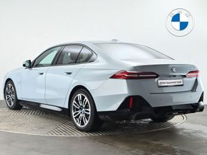 BMW 5 Series 530e M Sport Saloon - Image 2