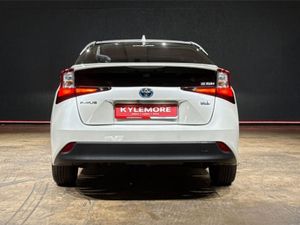 Toyota Prius Automatic 1.8 Hybrid - Safety Plus E - Image 4