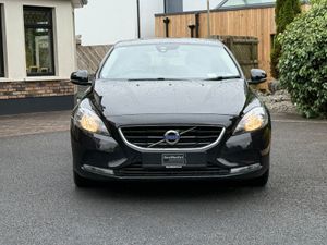 Low kms 161 Volvo V40! - Image 2