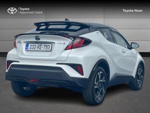 Toyota C-HR Hybrid Sport - Image 2