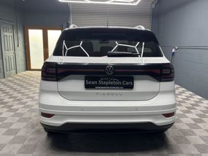 Volkswagen T-Cross R-line 1.0 TSI Manual 6speed F - Image 2