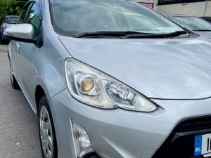 Toyota Aqua 2016 - Image 2