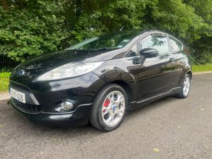 Ford Fiesta 2012 - Image 2